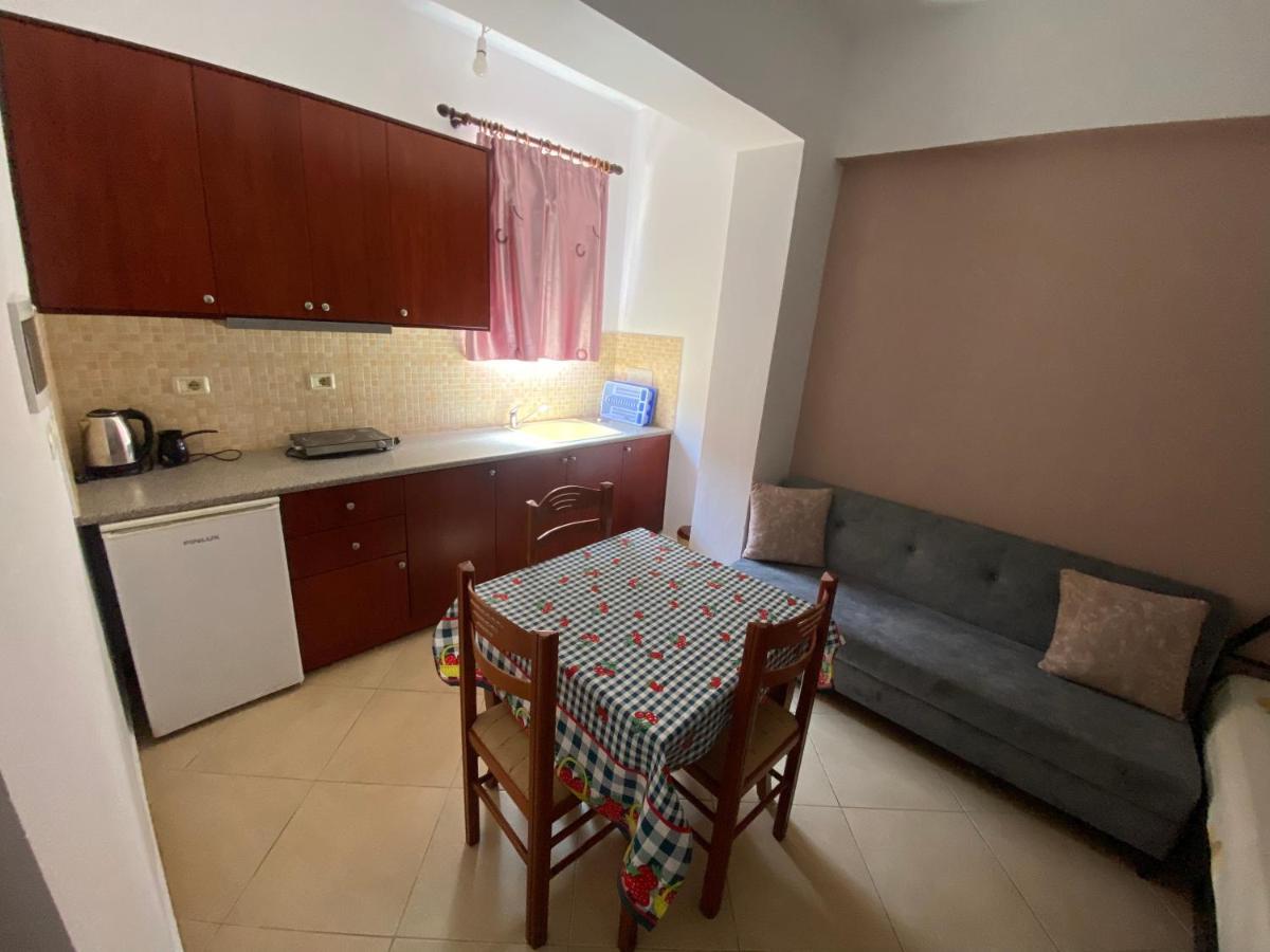Resol Hotel Ksamil Eksteriør bilde