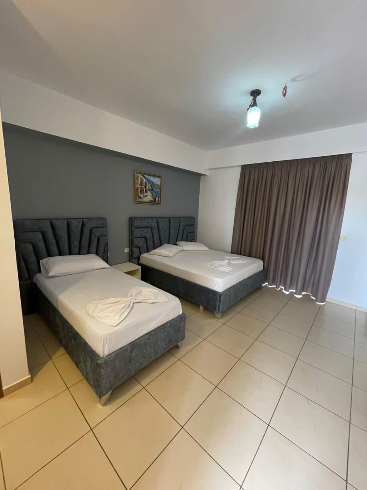 Resol Hotel Ksamil Eksteriør bilde